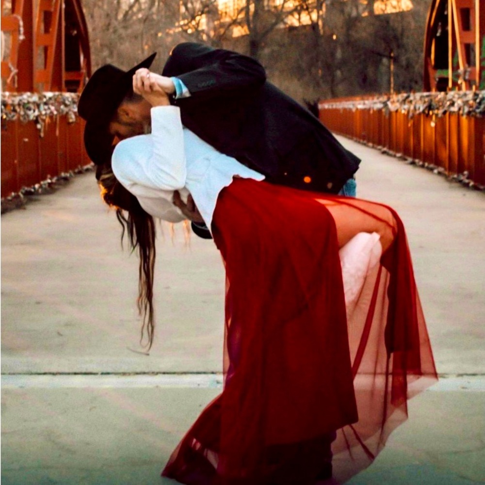 Meet your Posher, Jeni